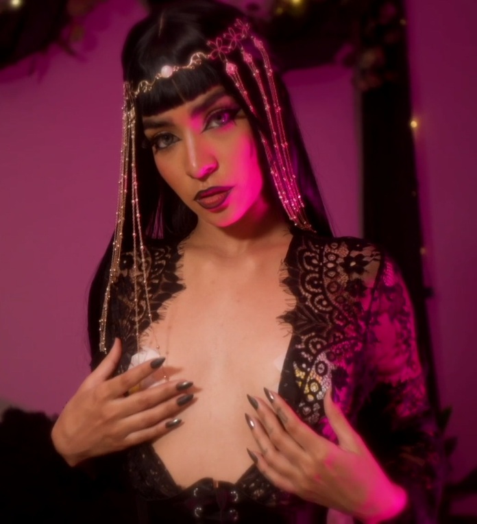 18 Lust – Persephone – Sexo Duro Y Baño De Semen